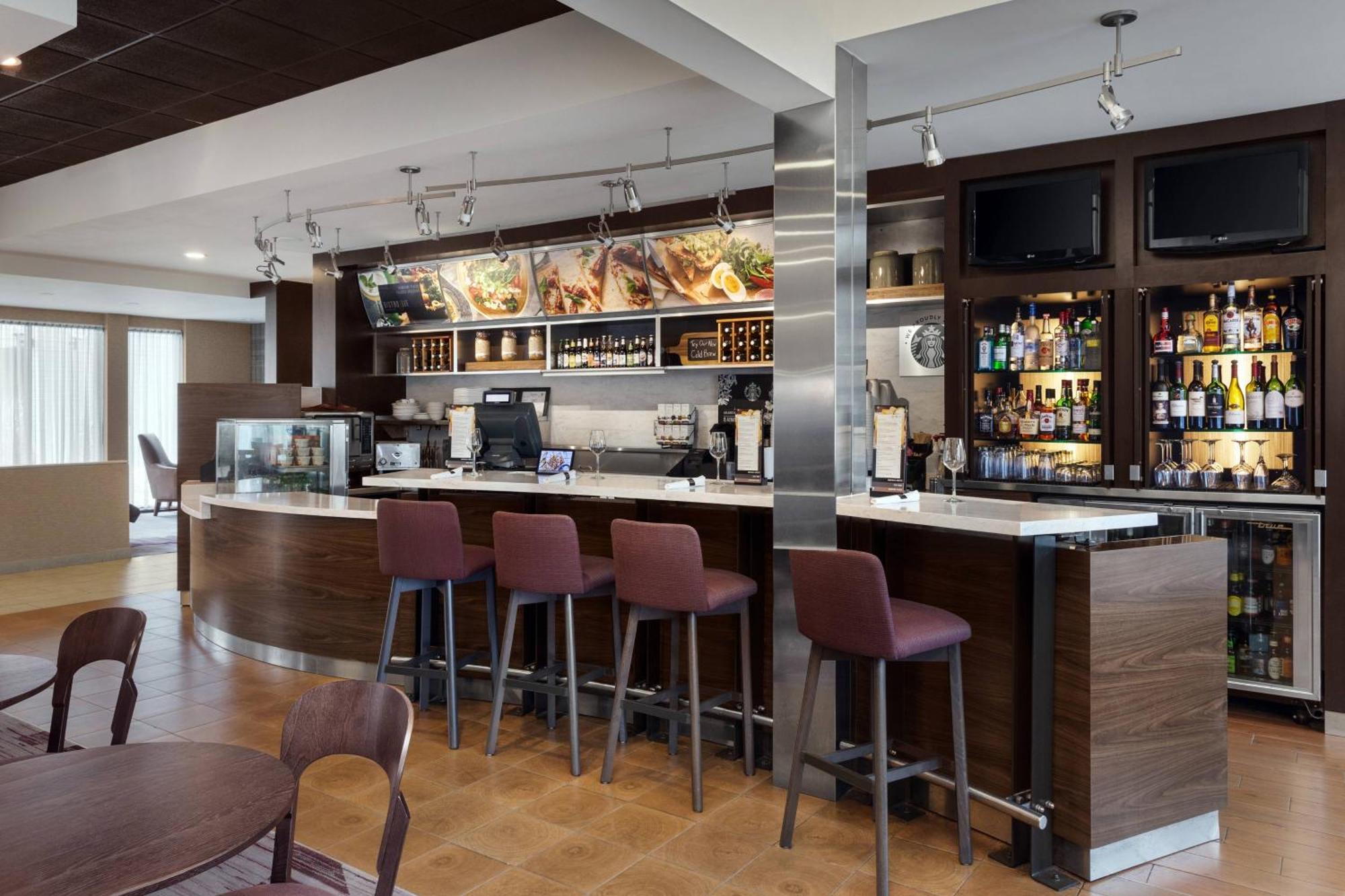 Courtyard Philadelphia Willow Grove Luaran gambar
